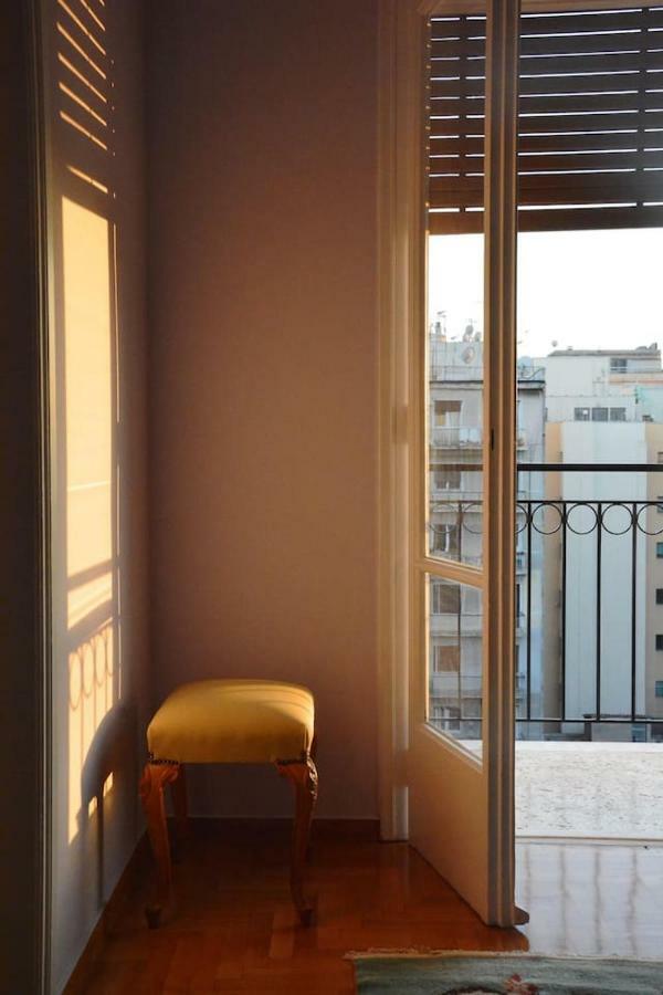 Vintage, Spacious Apartment In The Heart Of Athens! Exterior photo